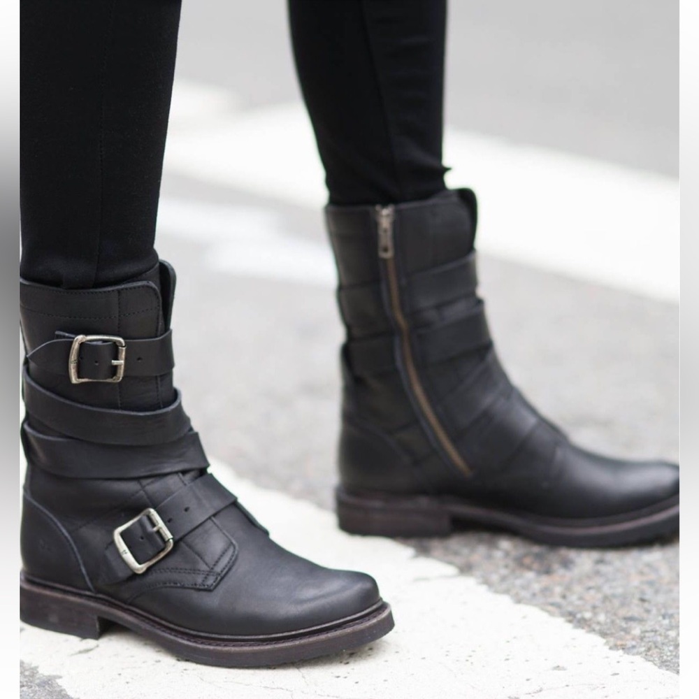 Frye Veronica Tanker Boots Black Leather Biker Boots Buckle Classic Grunge Core